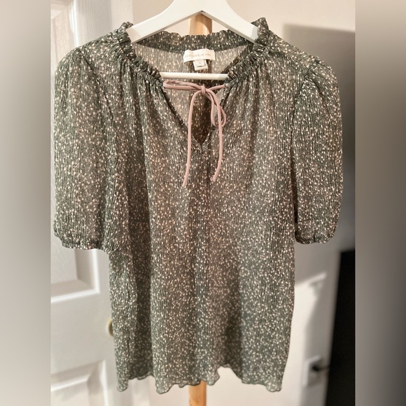 Montaeu Los Angels Green Puff Sleeve Blouse with Tie Front - Picture 4 of 6